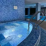 Complex Nero Aparthotel