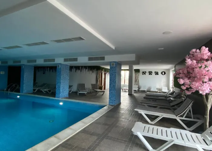 Complex Nero Aparthotel Pamporowo